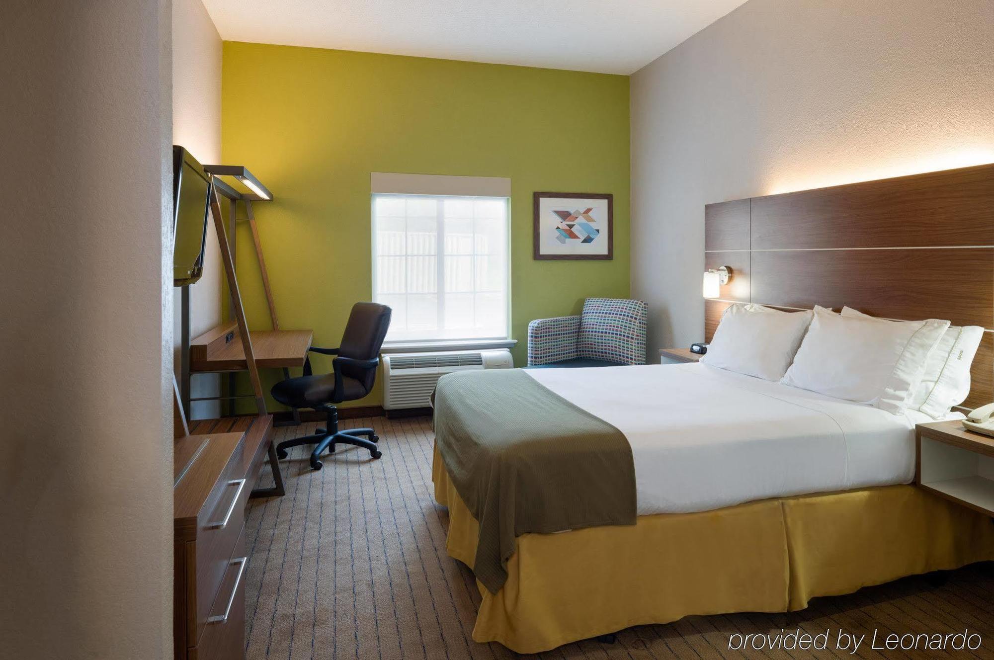 Holiday Inn Express Philadelphia Ne - Langhorne By Ihg Exterior foto